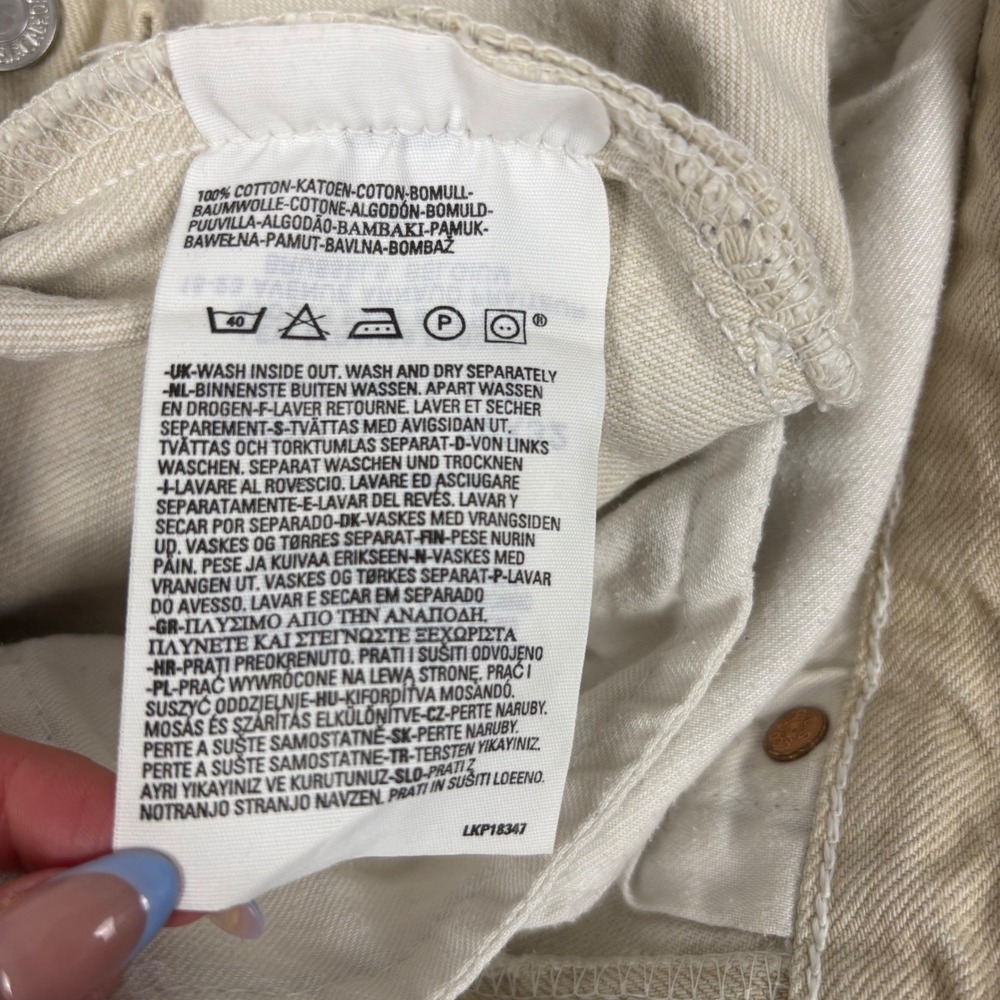 Levi's Jeans Mens 30 Cream 501 Original Fit Straight Leg Button Fly Off-White - Picture 7 of 10